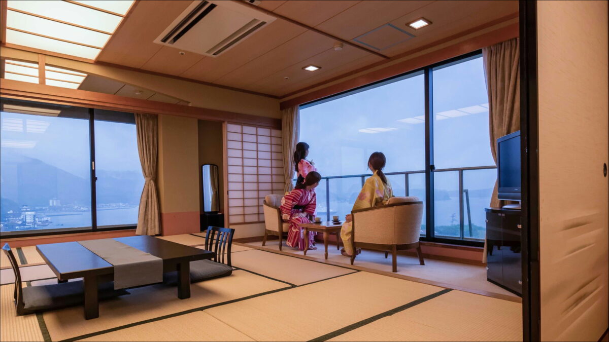 萩温泉郷 日本海を一望する絶景の宿 萩観光ホテル photo