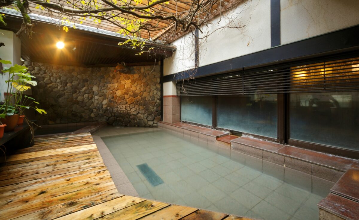 武雄温泉 大正浪漫の宿 京都屋 photo
