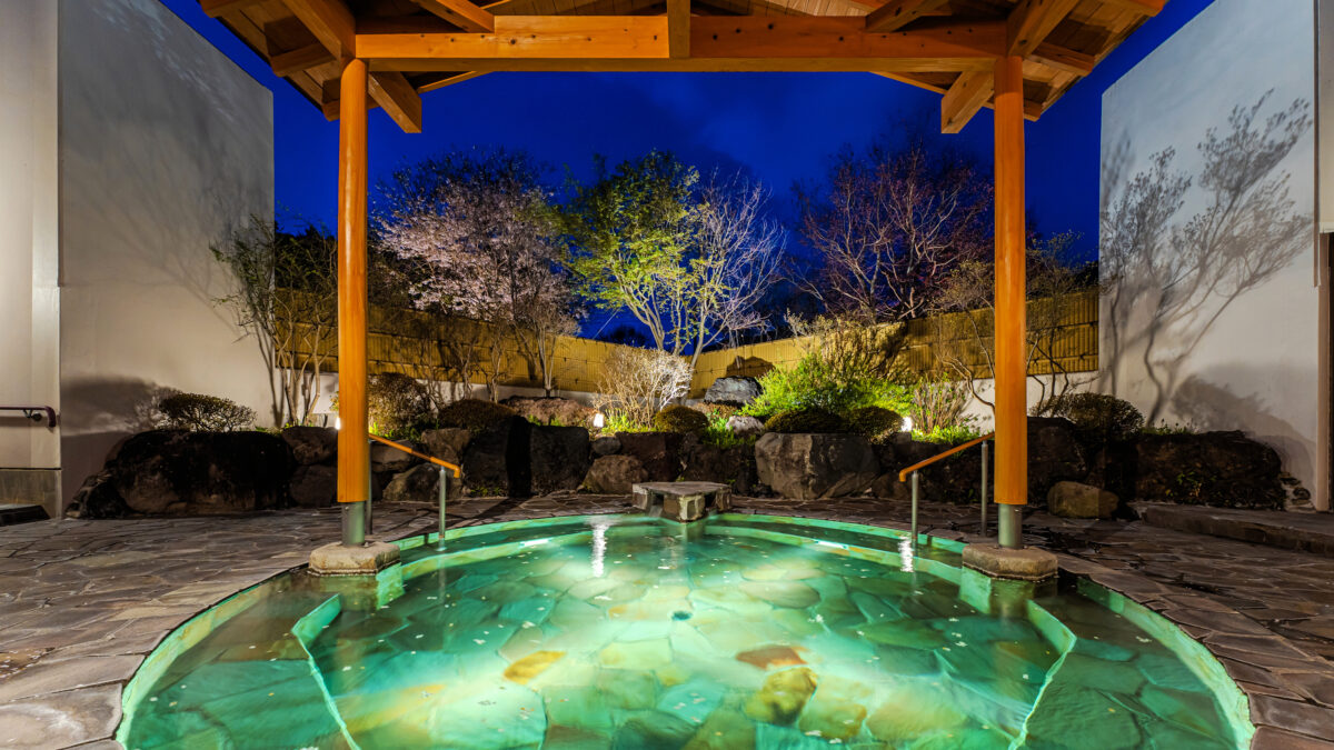 老神温泉 源泉湯の宿 紫翠亭 photo