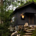 ＮＡＴＵＲＥ ＨＯＴＥＬ ＮＡＲＵＫＡＷＡ（ネイチャーホテル・ナルカワ）（旧：成川渓谷休養センター）