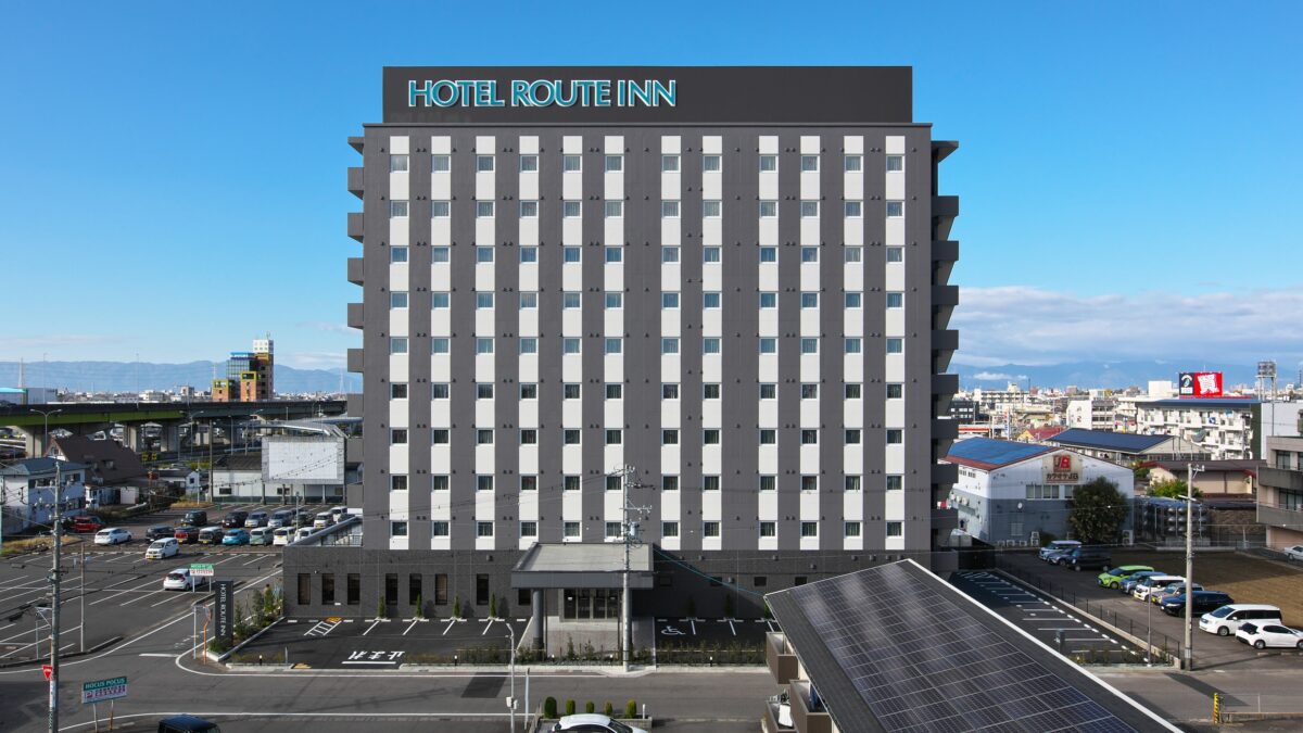 ホテルルートイン岐南−国道２１号− photo