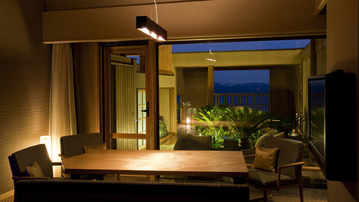 洲本溫泉 飯店ニューアワジ / Sumoto Onsen Hotel New Awaji photo