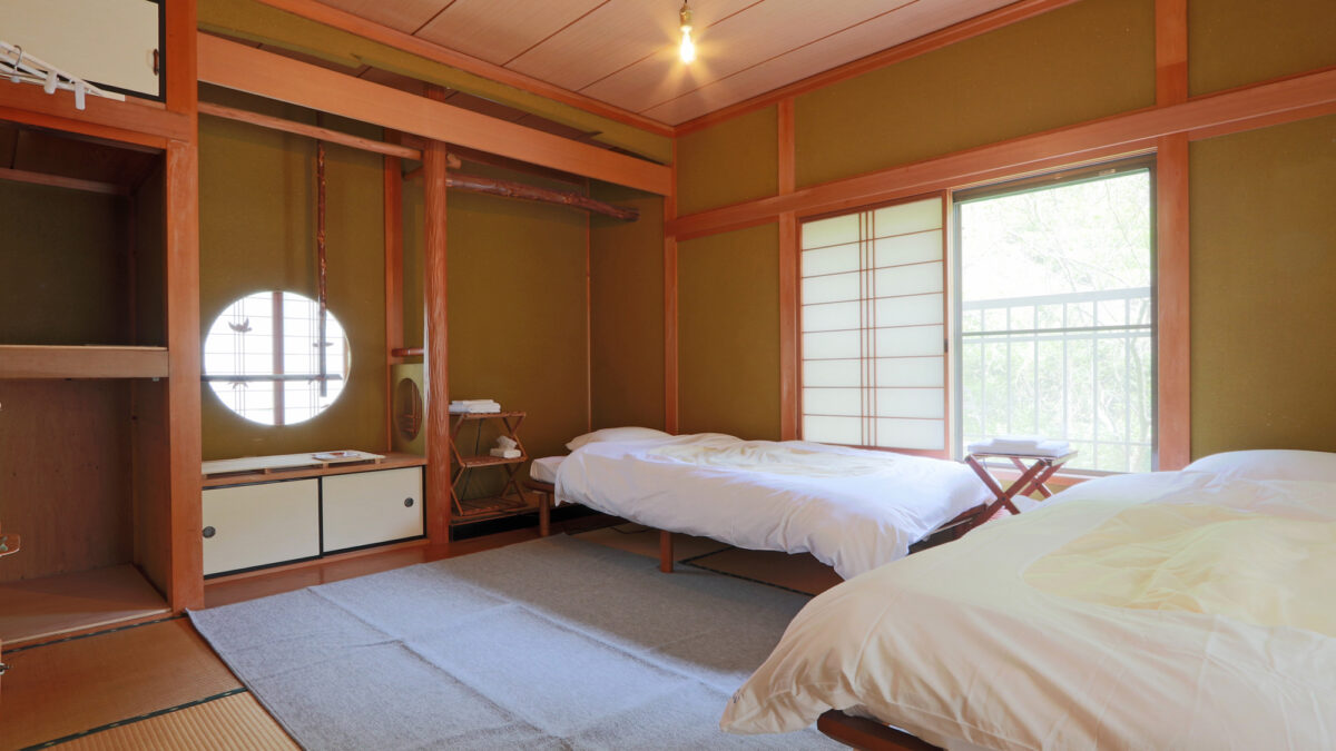 ｇｕｅｓｔｈｏｕｓｅ ｃｏｓｍｏｓ photo