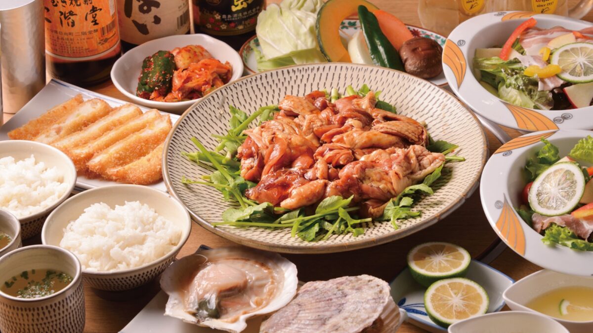 夕食一例おおいた冠地鶏コース
