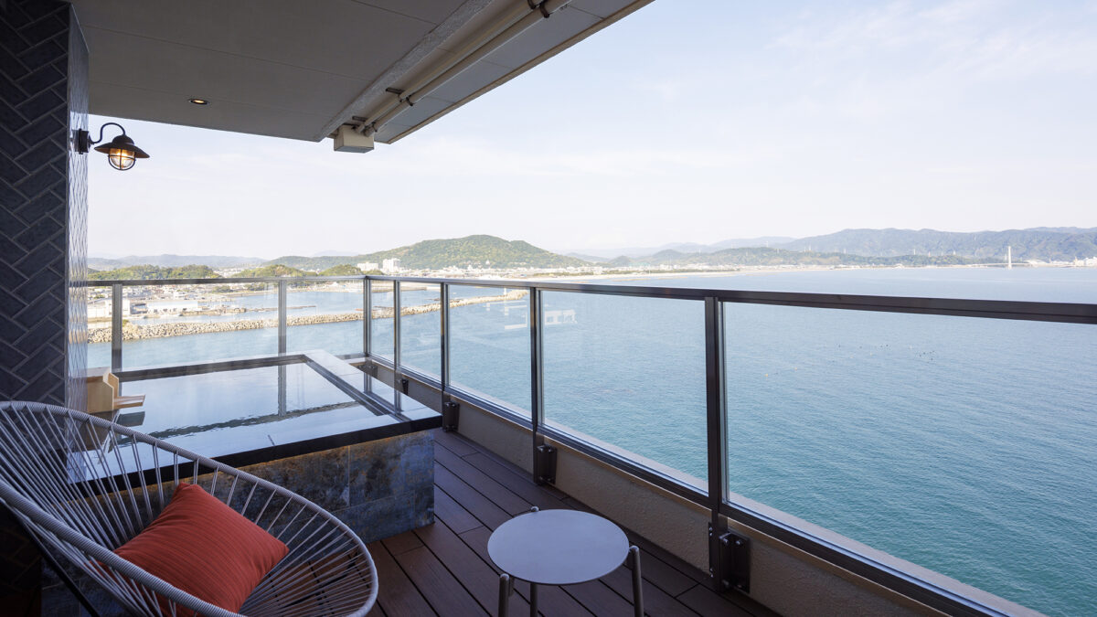 和歌の浦温泉 萬波 ＭＡＮＰＡ ＲＥＳＯＲＴ photo