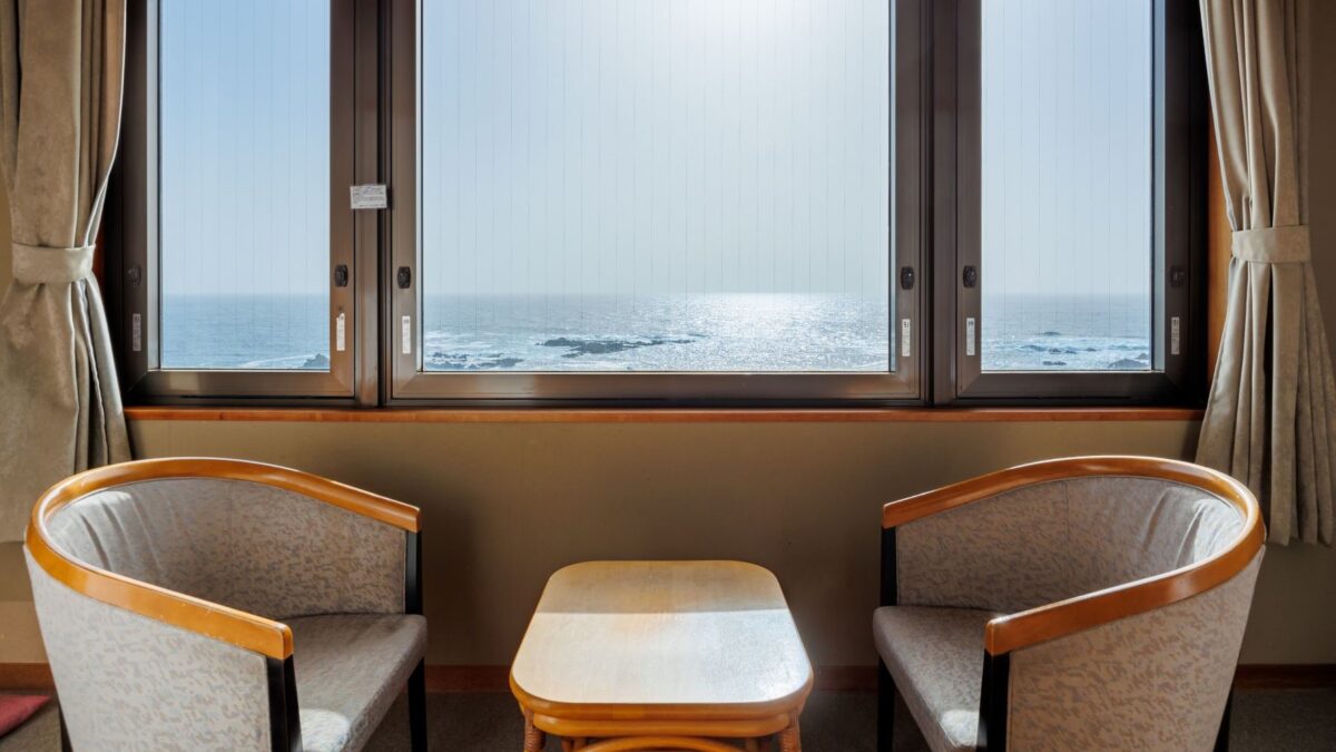ＨＯＴＥＬ ＡＺＵＭＡ＜佐渡島＞ photo