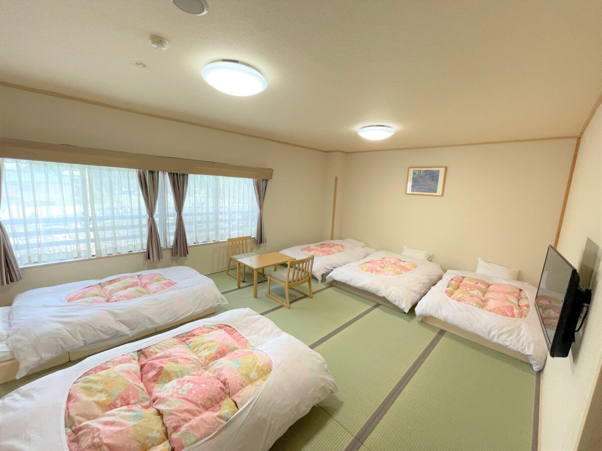 信貴山観光ホテル photo