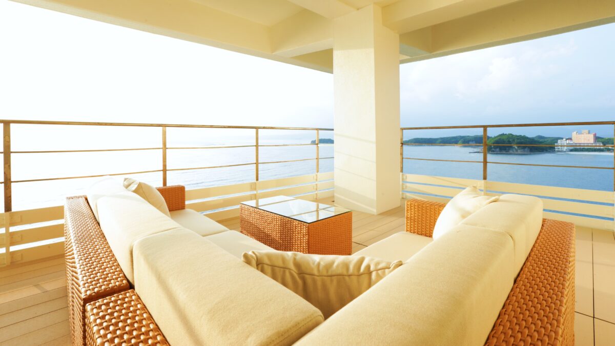 ＳＨＩＲＡＨＡＭＡ ＫＥＹ ＴＥＲＲＡＣＥ ＨＯＴＥＬ ＳＥＡＭＯＲＥ（ホテルシーモア） photo
