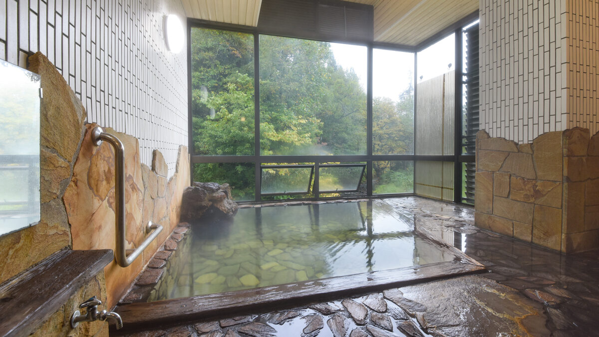 湯川温泉 せせらぎの宿 吉野屋 photo