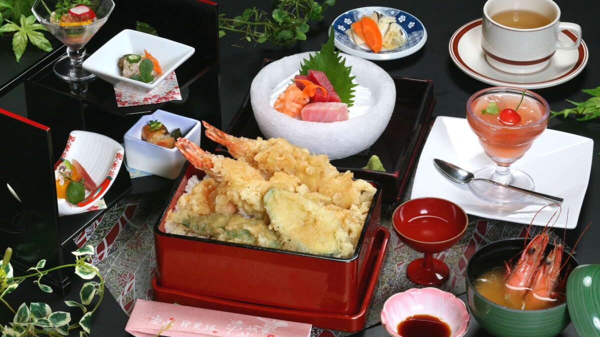 石和温泉 華やぎの章 慶山 photo