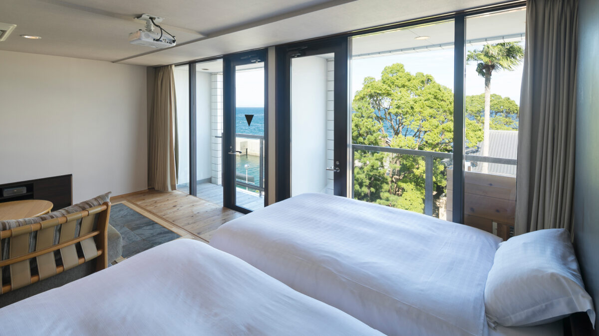 洲本温泉 海のホテル 島花 photo