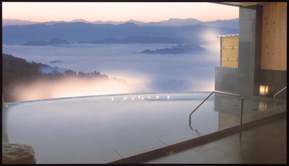 まつだい芝峠温泉雲海 photo