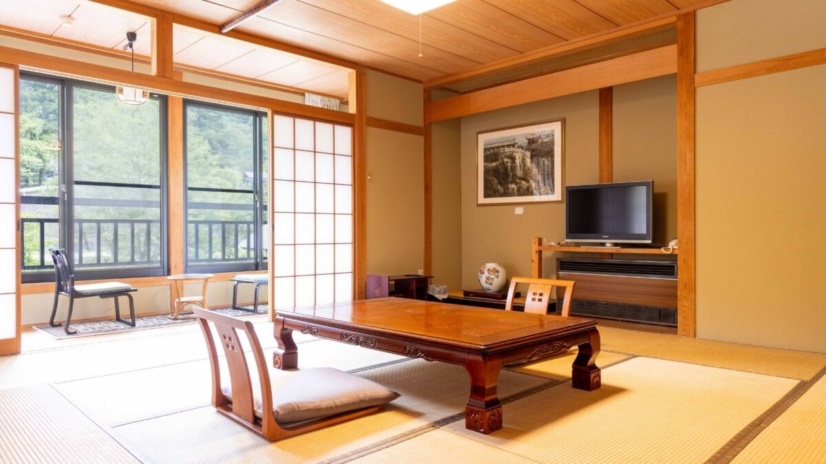 源泉掛流しの湯めぐりテーマパーク 龍洞 photo