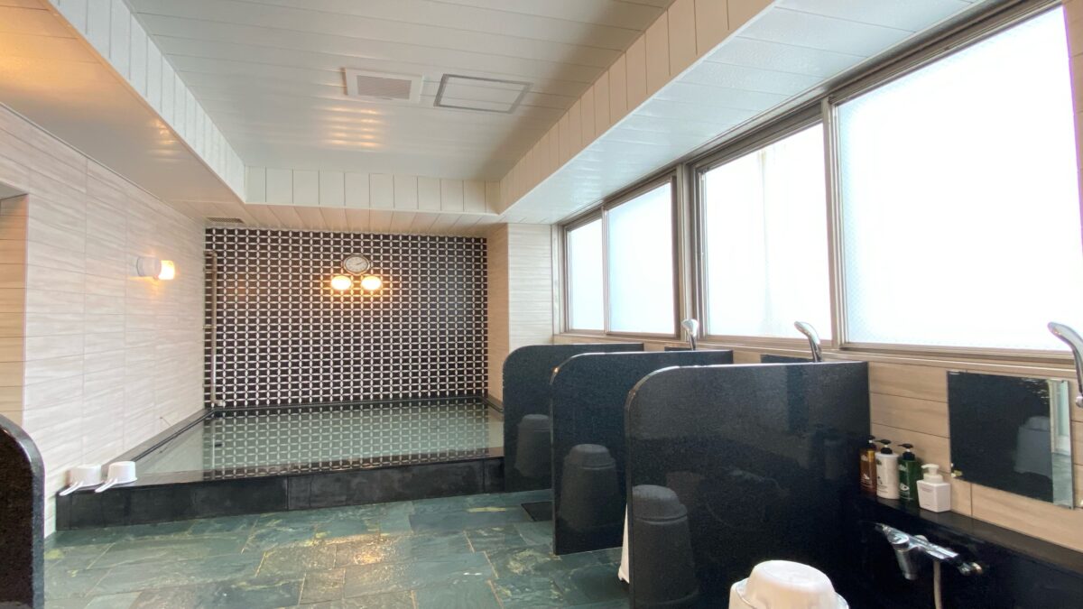 アパホテル〈丸亀駅前大通〉 photo