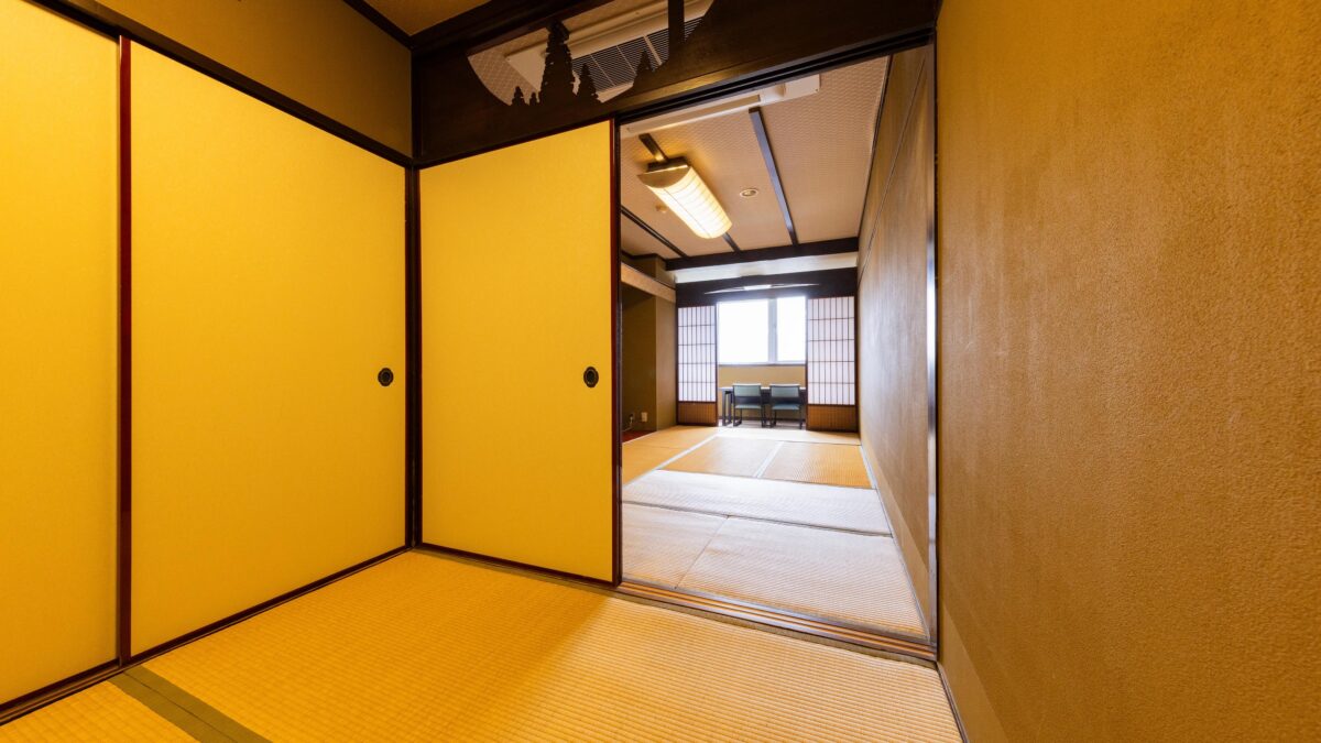 武雄温泉 大正浪漫の宿 京都屋 photo