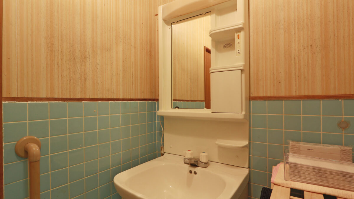 ｇｕｅｓｔｈｏｕｓｅ ｃｏｓｍｏｓ photo
