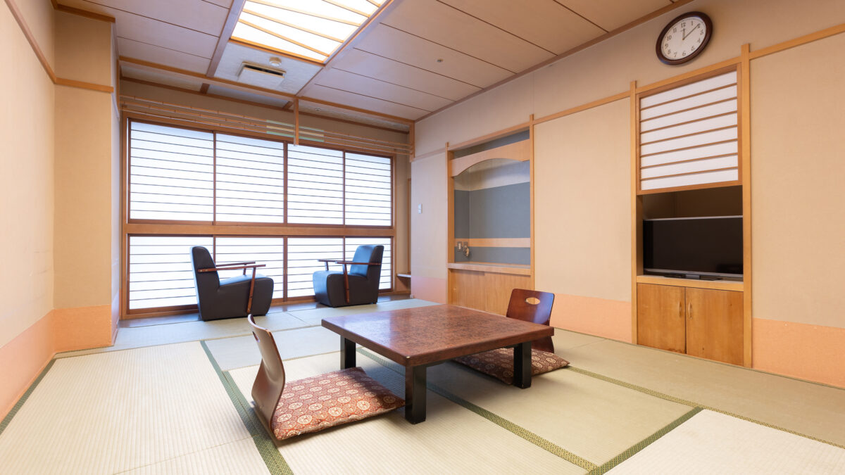 湯河原温泉ホテル四季彩（伊東園ホテルズ） photo