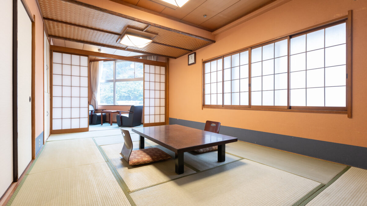 湯河原温泉ホテル四季彩（伊東園ホテルズ） photo