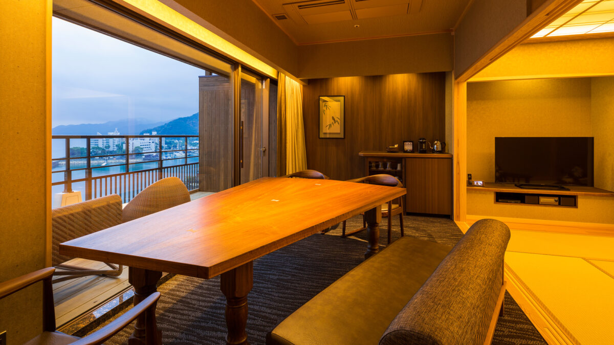 洲本溫泉 飯店ニューアワジ / Sumoto Onsen Hotel New Awaji photo