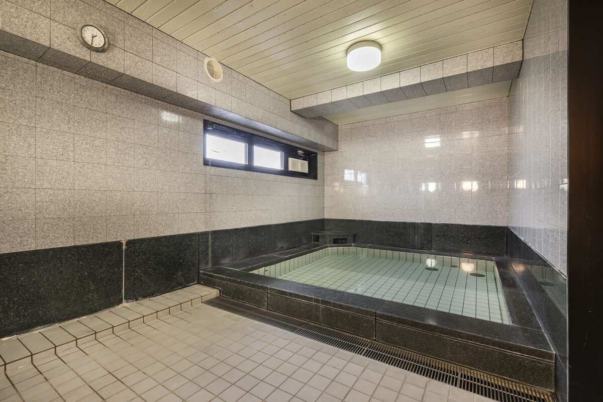 アズイン半田インター photo