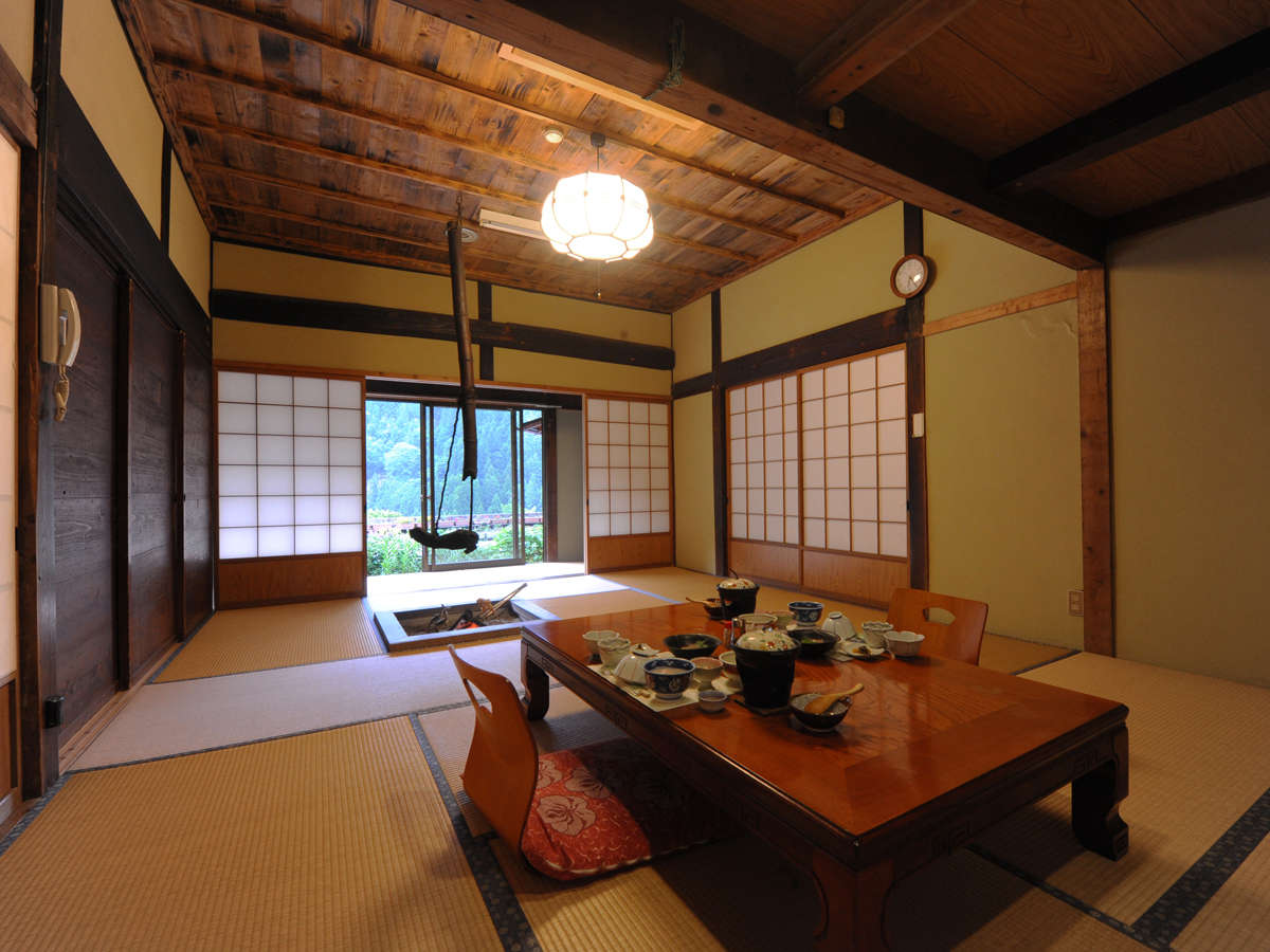 祖谷の宿 かずらや photo