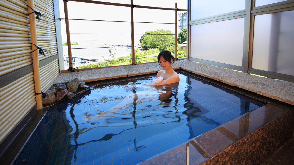 おごと温泉 びわこ緑水亭 photo