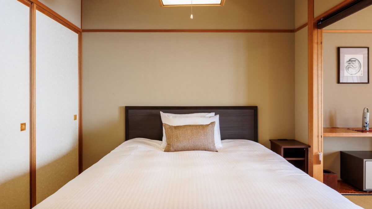 ＨＯＴＥＬ ＡＺＵＭＡ＜佐渡島＞ photo