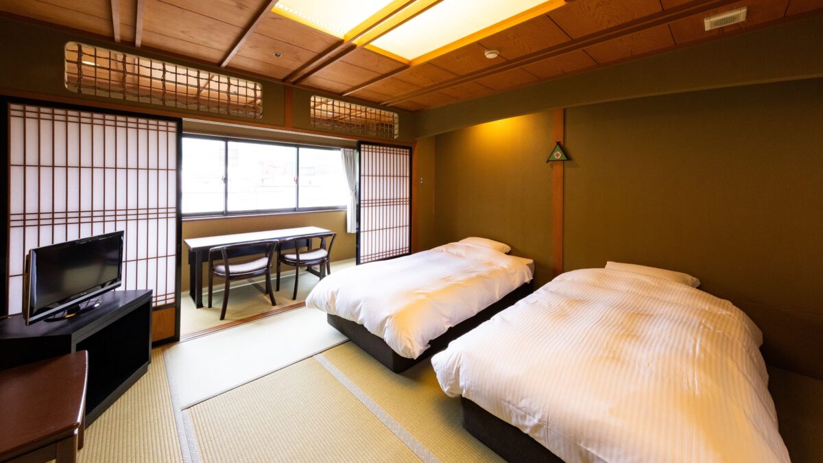 武雄温泉 大正浪漫の宿 京都屋 photo