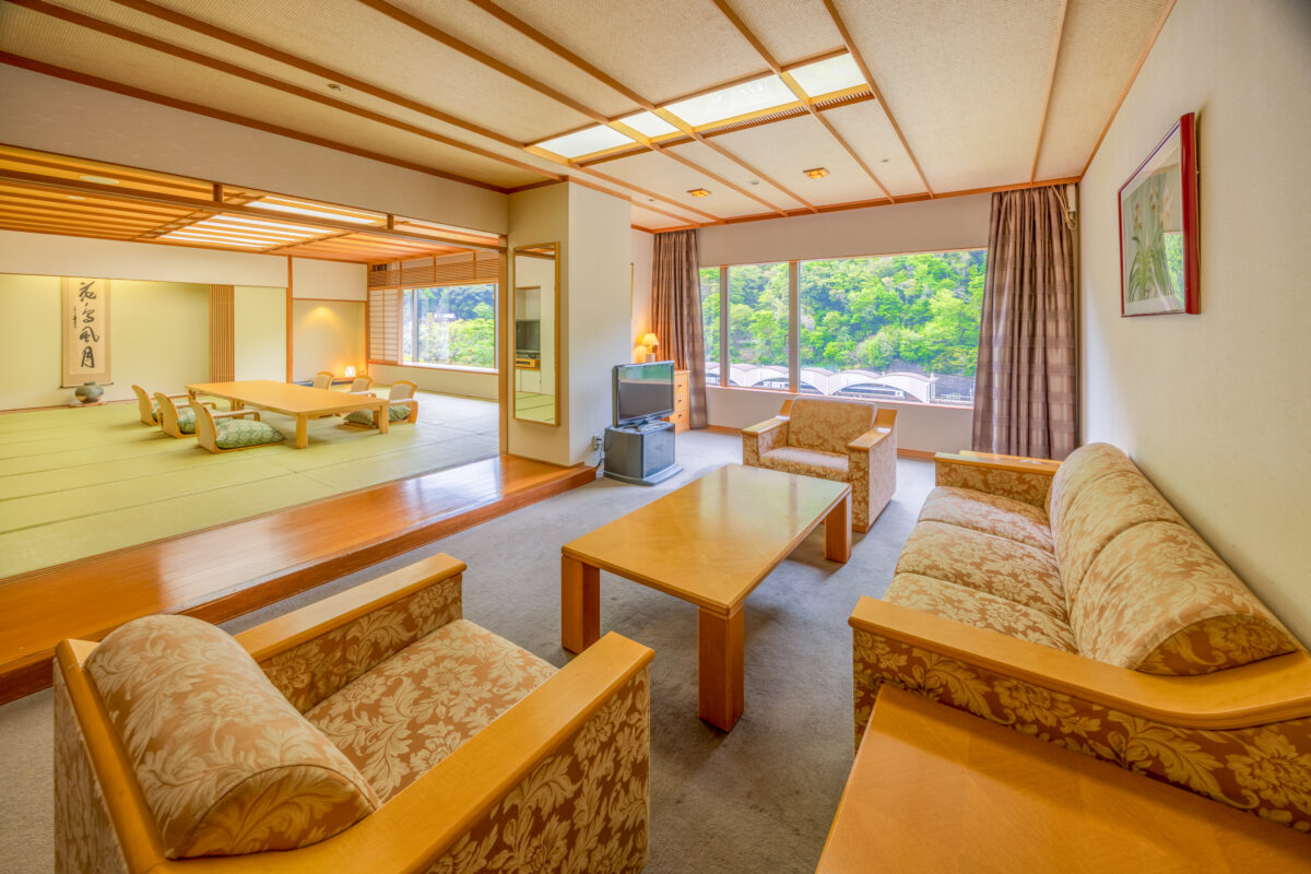 箱根湯本温泉 湯本富士屋ホテル photo