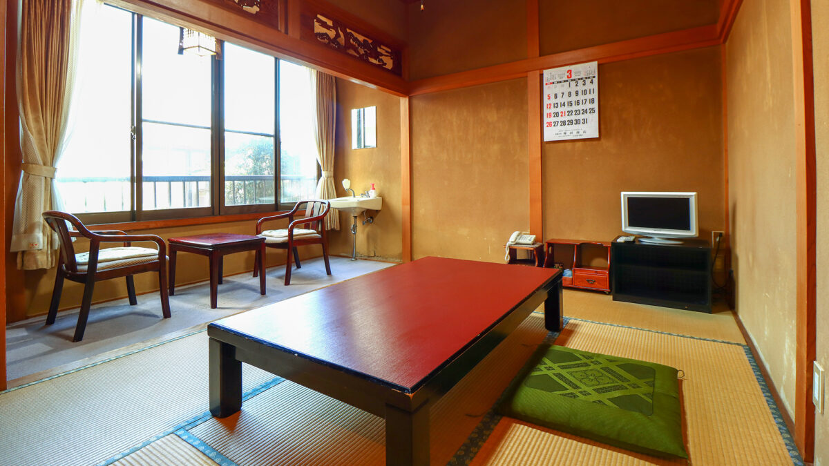 割烹旅館 ビジネスホテル よしのや photo