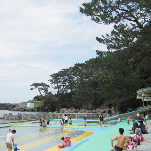 長崎鼻公園プール