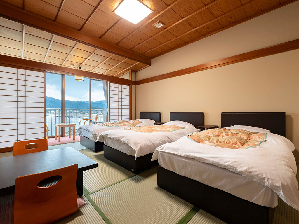 若狭美浜温泉 悠久乃碧 ホテル湾彩 photo
