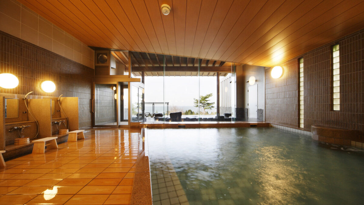 雨晴温泉 磯はなび photo