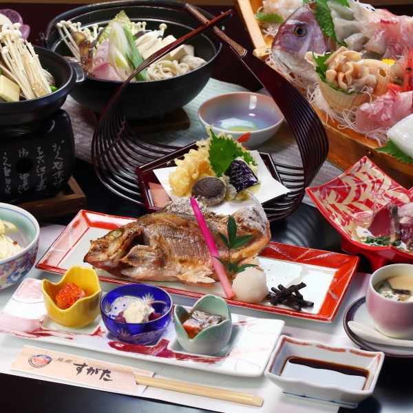 舟盛りコース食べて美味しい、見て感動する料理の数々です（別角度 3）