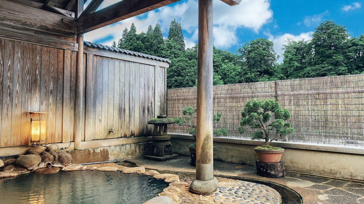 肘折温泉 優心の宿 観月 photo