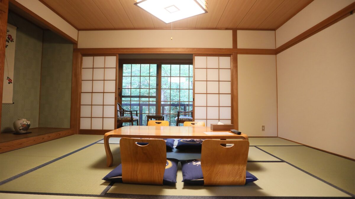 ＦＯＲＥＡＴ ａｋｅｍａｎｏｍｏｒｉ photo