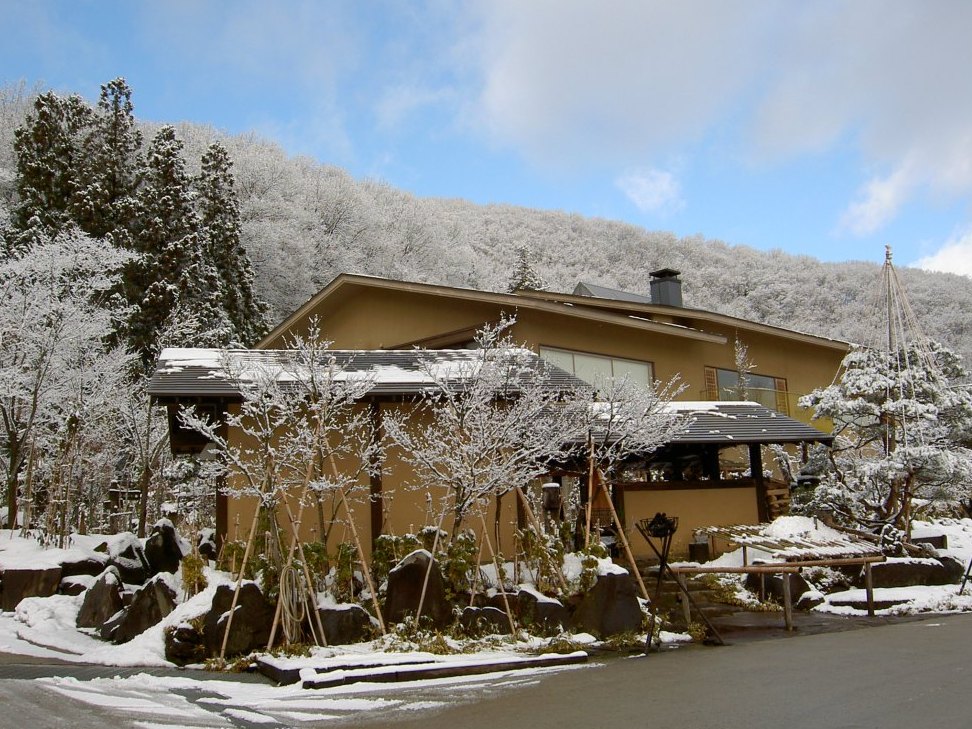 山形縣上山市明月莊旅館外觀