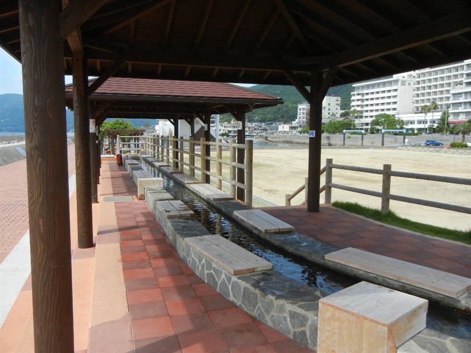 小浜温泉足湯