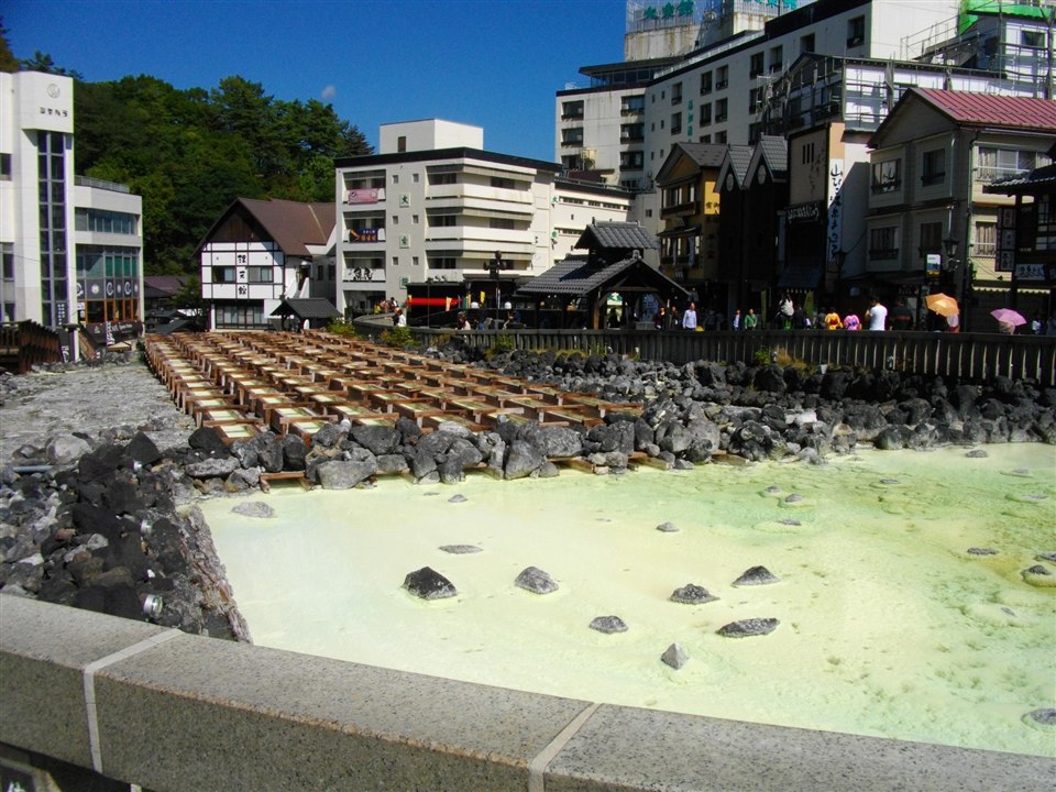 草津温泉 湯畑